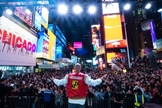 O evento na Times Square. (Foto: Reprodução/Instagram/Mike Signorelli)