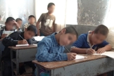 Crianças iranianas na escola. (Foto: Portas Abertas)