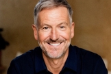 O pastor e escritor John Bevere. (Foto: Facebook/John Bevere)