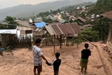Família no Laos. (Foto representativa: Portas Abertas)