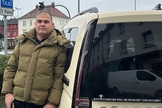 Jalil Mashali, motorista de táxi em Essen, na Alemanha. (Foto: Reprodução/RD)