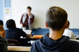 Crianças na sala de aula. (Foto: Reprodução/Unsplash/Taylor Flowe)