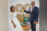Adair e Sabrina Gomes Soares decidiram incentivar a solidariedade. (Foto: Arquivo pessoal/Notícias Adventistas).