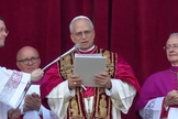 Papa Leão XIV em seu primeiro discurso. (Foto: Reprodução/YouTube/g1)