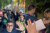 Cristãos percorreram a cidade pregando a mensagem de salvação. (Foto: Divulgação).