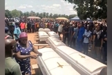 Funeral de cristãos mortos em 1º de junho de 2025 no estado de Benue. (Foto: Morning Star News).