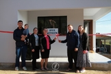  Inês e sua família receberam a nova residência no último domingo (1°). (Foto: Instagram/Assembleia de Deus Içara).