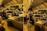 As pessoas no túnel. (Foto: Reprodução/Instagram/Hananya Naftali)