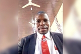 O pastor Emmanuel Na'allah Auta que foi morto na igreja. (Foto: Reprodução/Morning Star News)