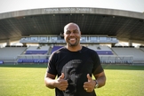 O ex-jogador brasileiro Marcos Tavares no estádio do NK Maribor. (Foto: Guiame/Marcos Paulo Correa)