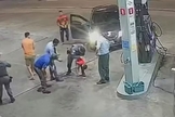 O incidente no posto de gasolina. (Foto: Reprodução/g1)