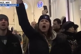 Ativistas anti-ICE interromperam culto na igreja batista de St. Paul, em Minessota. (Captura de tela/YouTube/Fox News)