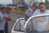 Rolando Pérez Lora foi detido por policiais em frente a sua casa. (Foto: Reprodução/Instagram/ClickCuba).