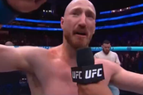 O lutador Joe Pyfer testemunha sua fé durante entrevista no UFC. (Captura de tela/X/ realDailyWire)