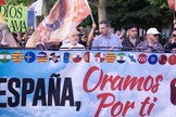 O dia nacional de oração “España Oramos por Ti” aconteceu em ligares públicos e templos. (Foto: Instagram/protestantedigital)