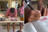 A família destacando versículos durante o chá. (Foto: Reprodução/Instagram/Amy White)