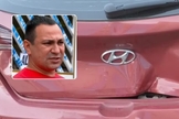 Marcos Almeida ficou sem ferimentos após ter carro atingido. (Foto: Reprodução/TV Tribuna).