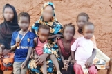  Lulu e os filhos fugiram para manter sua segurança. (Foto: International Christian Concern).