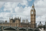 O Parlamento do Reino Unido rejeitou a legalização do suicídio assistido. (Foto: Unsplash/Marcin Nowak).
