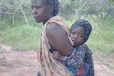 Mercy Simon e a filha foram sequestradas pelo Boko Haram. (Foto: Facebook/D English Alhaji).