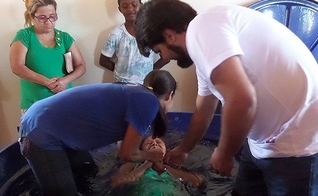 Batismo na comunidade Ninho do Pato