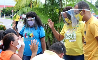 Ação realizada em Manaus em meio a colapso durante a pandemia de Covid-19. (Foto: Missões Nacionais)