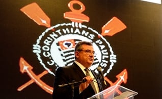 Em seu discurso, Gobbi ressaltou que o Corinthians vai pagar pela Arena 'particular' 