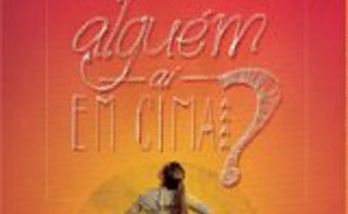 livro - Tem alguém aí em cima