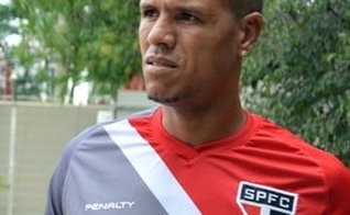 Luis Fabiano: nova lesão na coxa direita