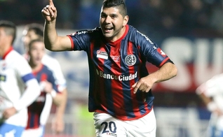 Ortigoza celebra gol do título do San Lorenzo na Libertadores de 2014