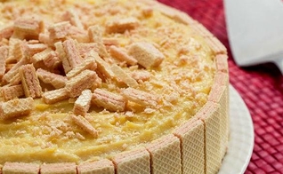 Bolo crocante com wafer