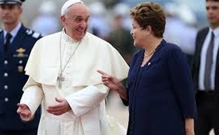 Dilma usa imagens com Papa Francisco em propaganda eleitoral