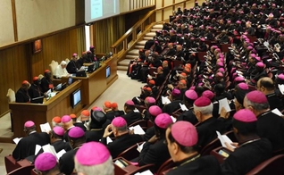 Vaticano aprovou o acordo nuclear feito entre o Irã e grandes potenciais mundiais lideradas pelos Estados Unidos. 
