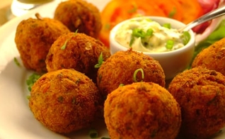 Bolinho de arroz com carne