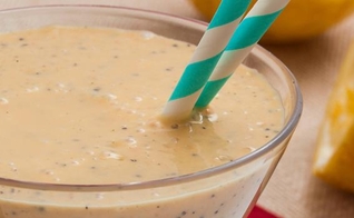 Smoothie de frutas vermelhas com iogurte
