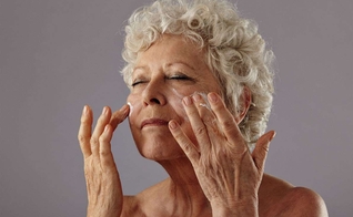 Maquiagem pele madura