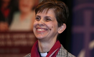 Bispa Libby Lane