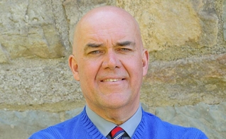 Walt Tutka, professor substituto do Distrito Escolar de Phillipsburg.