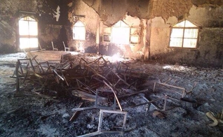Estabelecimento cristão, destruído / incendiado por fundamentalistas