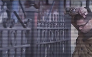 Paulo C Baruk no Clipe 'Do Avesso'