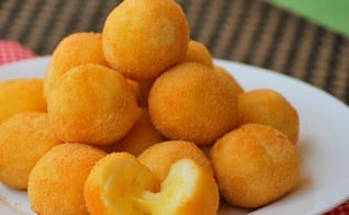 Bolinha de queijo