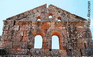Igreja destruída na Síria