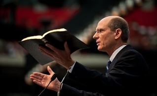 Pastor Ted Wilson é nomeado para segundo mandato na Adventista do Sétimo Dia