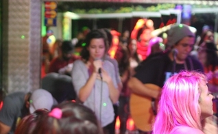 Iris Fortaleza, culto em boate
