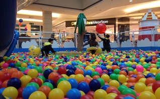 Mar de Bolinhas no Shopping ABC