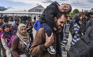 O grupo estima que em Raqqa restam apenas 43 famílias cristãs, compostas por duas ou três pessoas em cada uma delas. (Foto: Sputnik News)