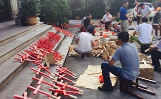 Cristãos protestam contra a perseguição religiosa na China. (Foto: China Aid)