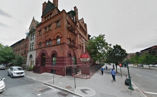 Dois grupos LGBT iniciaram uma campanha de arrecadação com o objetivo de comprar o espaço. (Foto: Google Maps Street View)