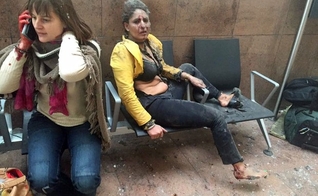 Explosões no aeroporto de Bruxelas deixaram dezenas de mortos e feridos. (Foto: Ketevan Kardava/ Georgian Public Broadcaster/AP)
