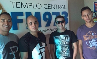 "Todos momentos em Fortaleza foram muito edificantes", disse o vocalista da banda. (Foto: Divulgação).